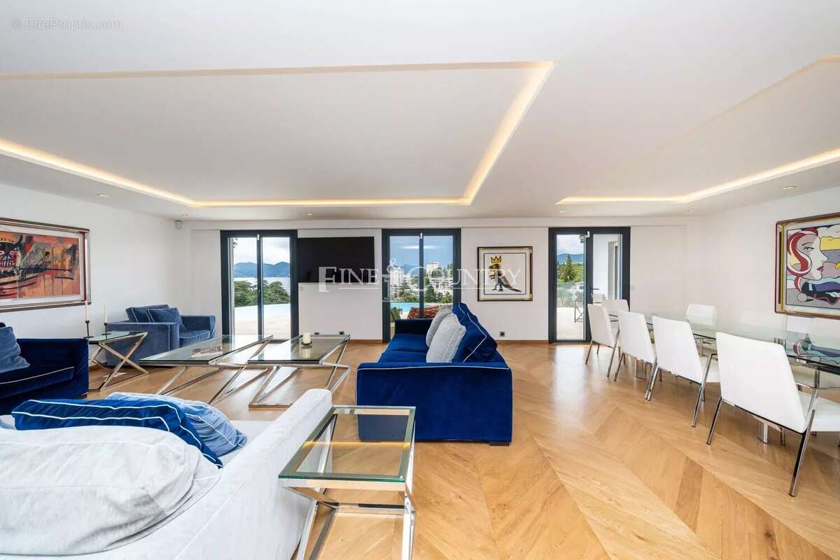 Maison à CANNES