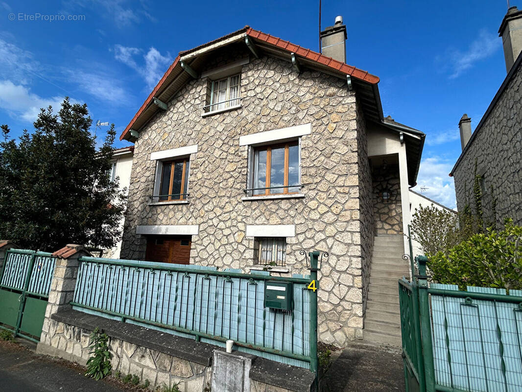 Maison à CHEVILLY-LARUE