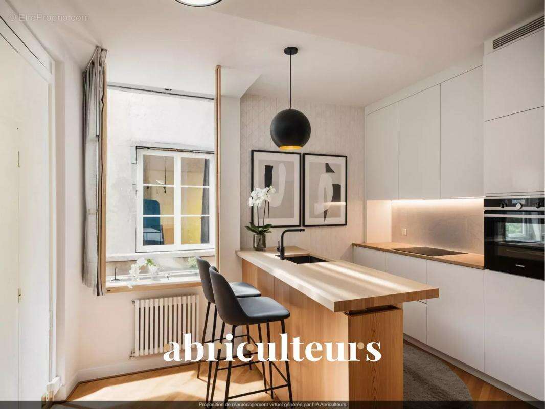 Appartement à LYON-1E