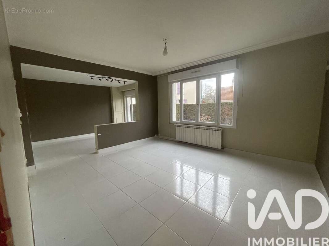 Photo 3 - Maison à CHATEAU-THIERRY