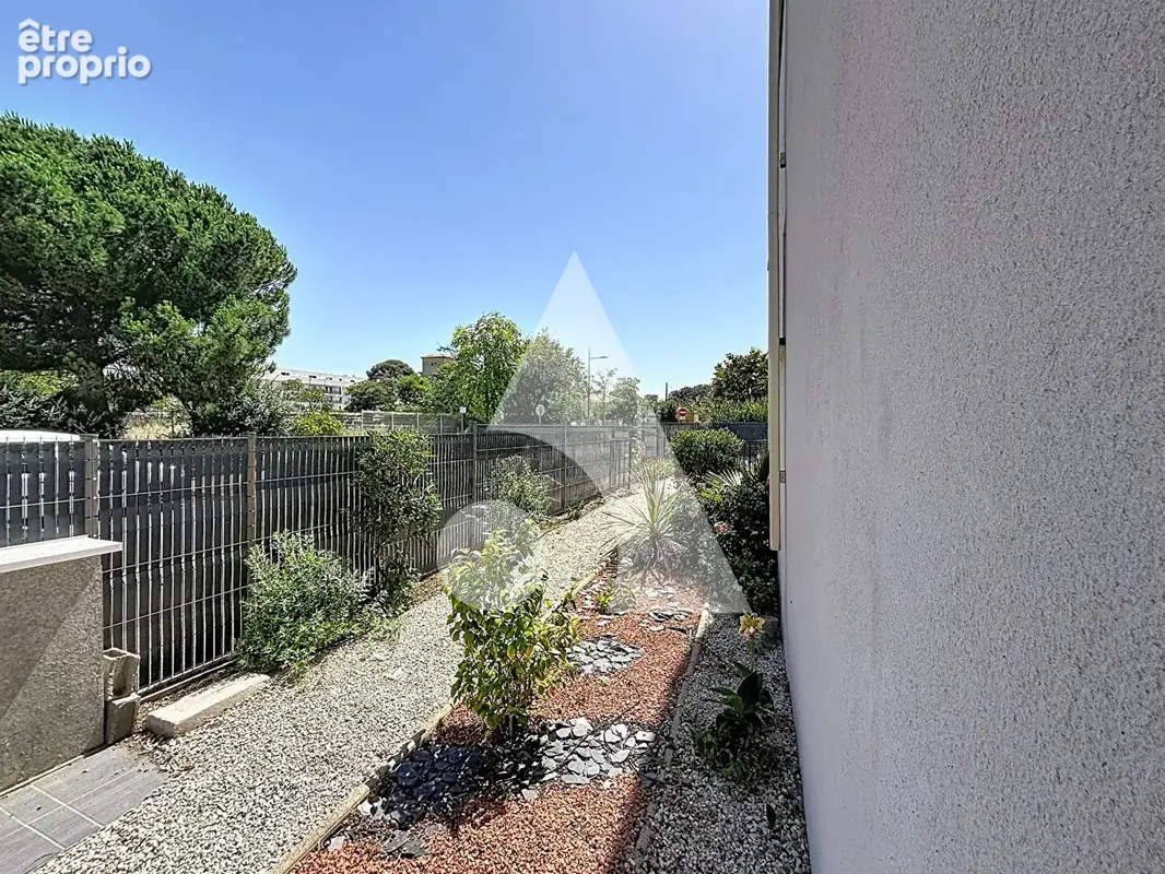Villa contemporaine 3 faces - piscine - 3 suites parentales - garage - agde - photo 13