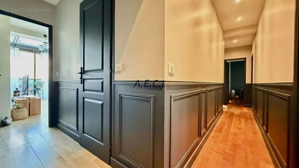 Appartement à BOIS-COLOMBES