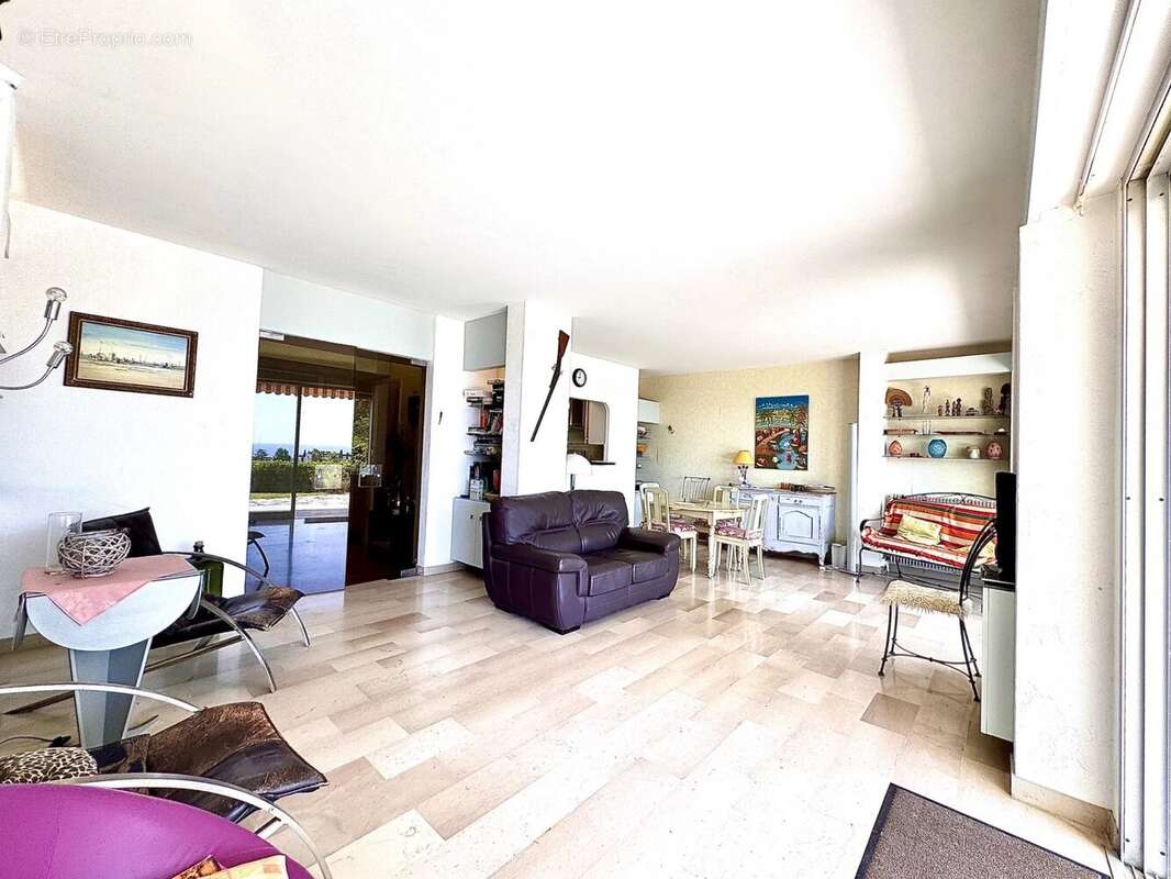 Cannes début de la Croix des gardes-rez de jardin vue mer - photo 11