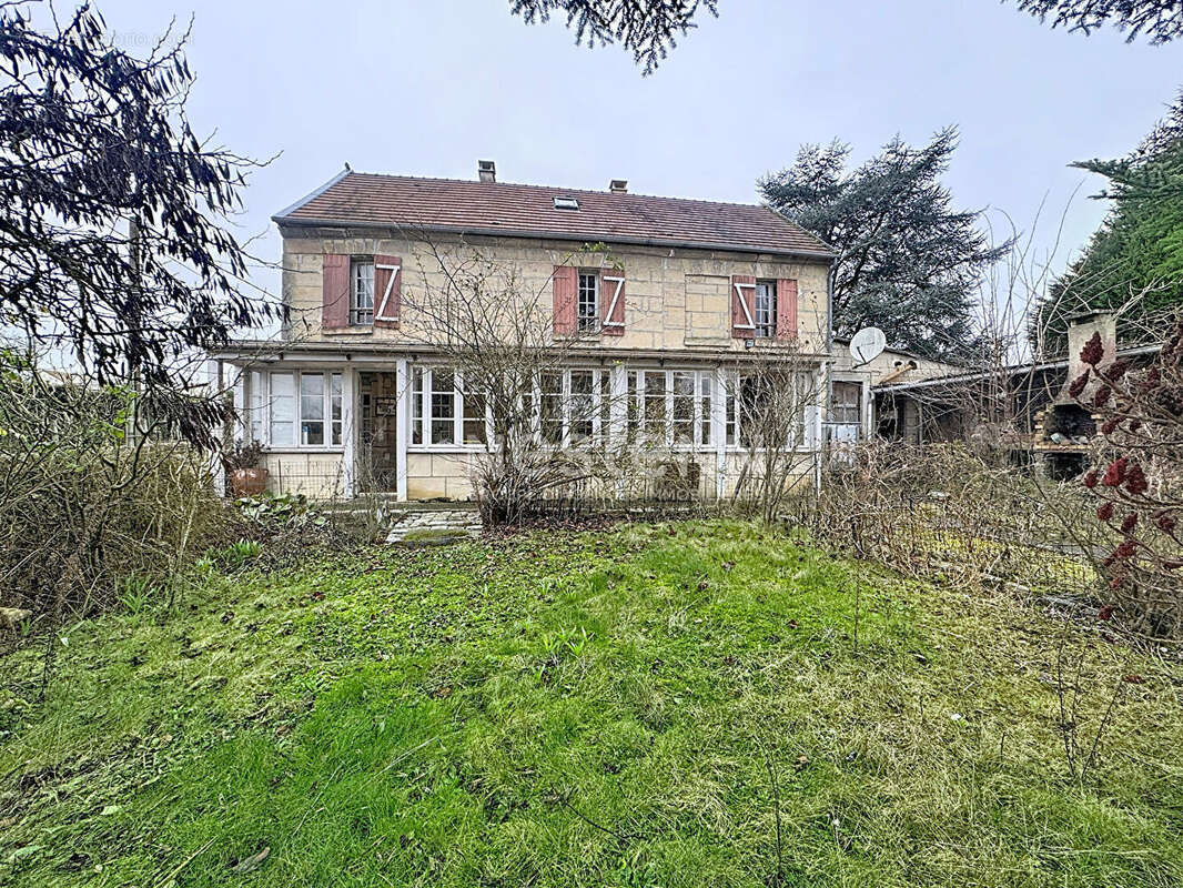 Maison à BLAINCOURT-LES-PRECY