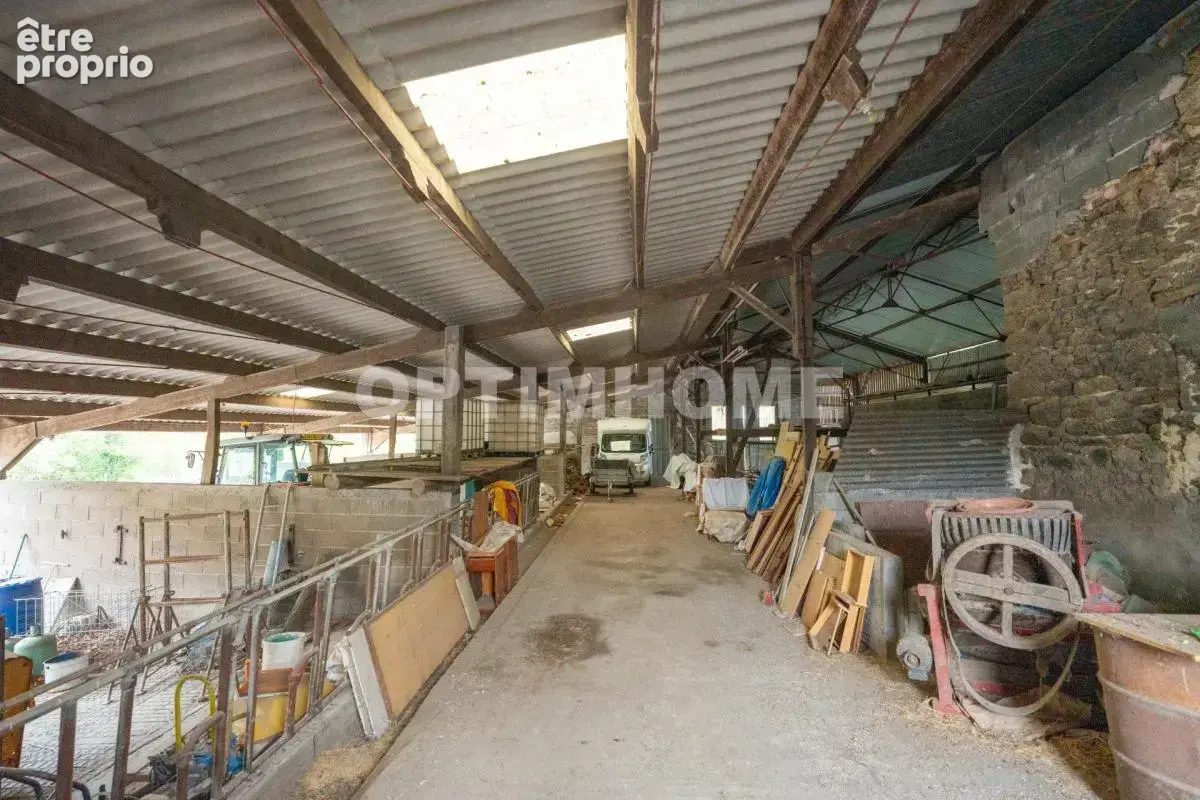 Ancien corps de ferme de caractère - Propriété familiale avec dépendances - 4 hectares avec étang privé - Idéal projet familial, - photo 13