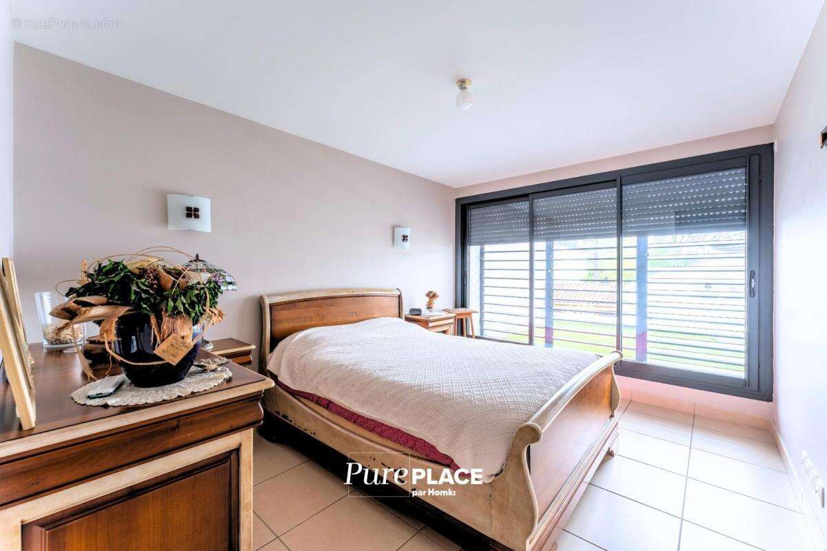 Maison/Villa T6 de 164 m2 à Bordeaux 33200 - photo 14