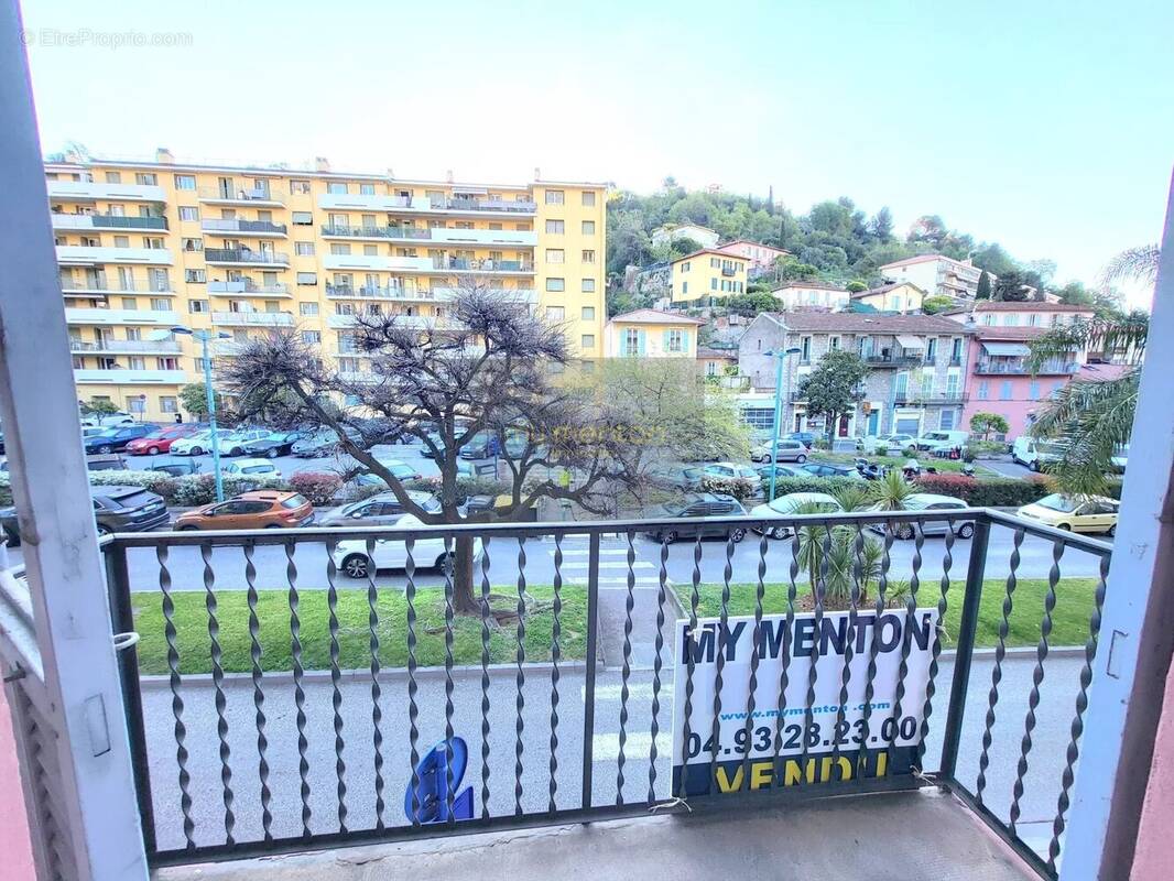 Appartement à MENTON