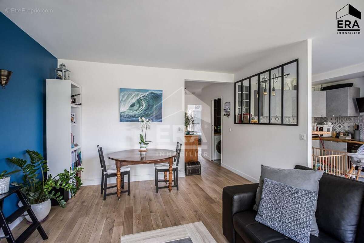 Appartement à VILLE-D&#039;AVRAY