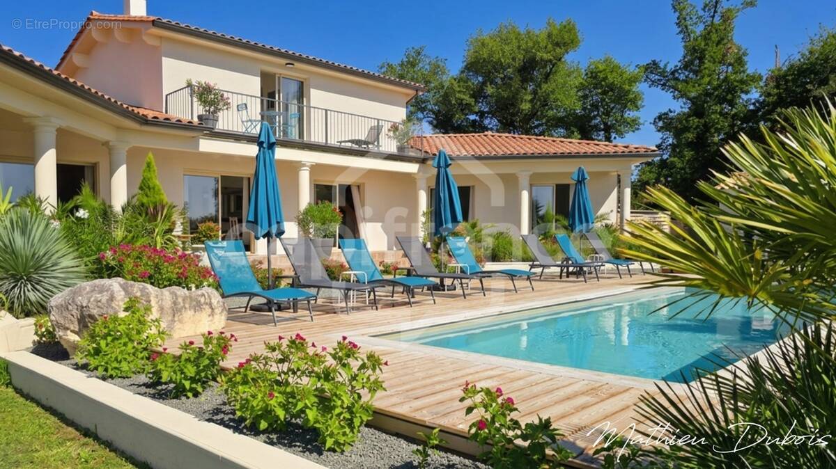 Maison à FESTALEMPS