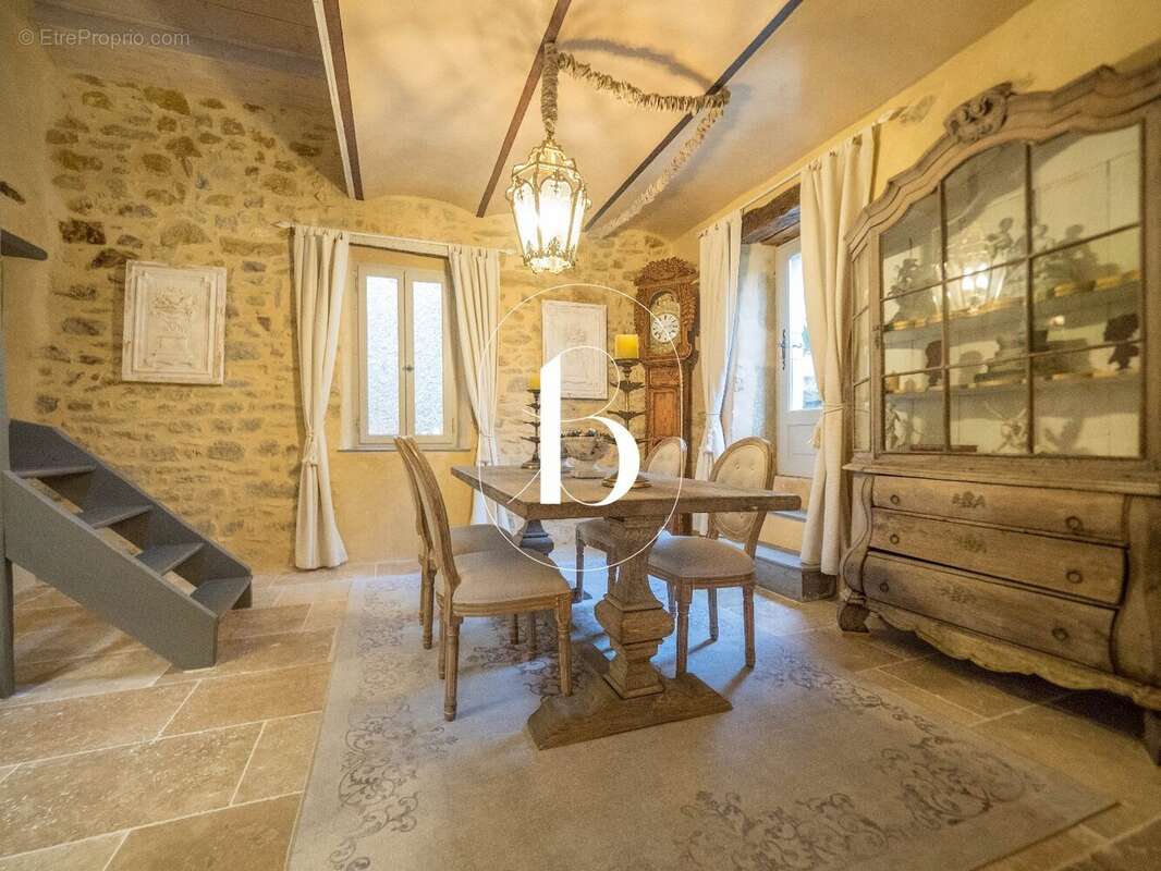 Maison à UZES