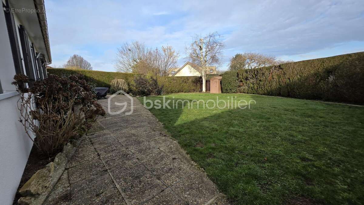 Maison à SAINT-GERMAIN-LES-CORBEIL