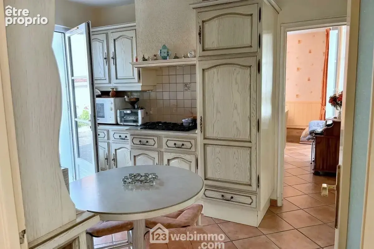 Maison 4 pièces 79 m² à vendre à Chalonnes-Sur-Loire (49290) - photo 3
