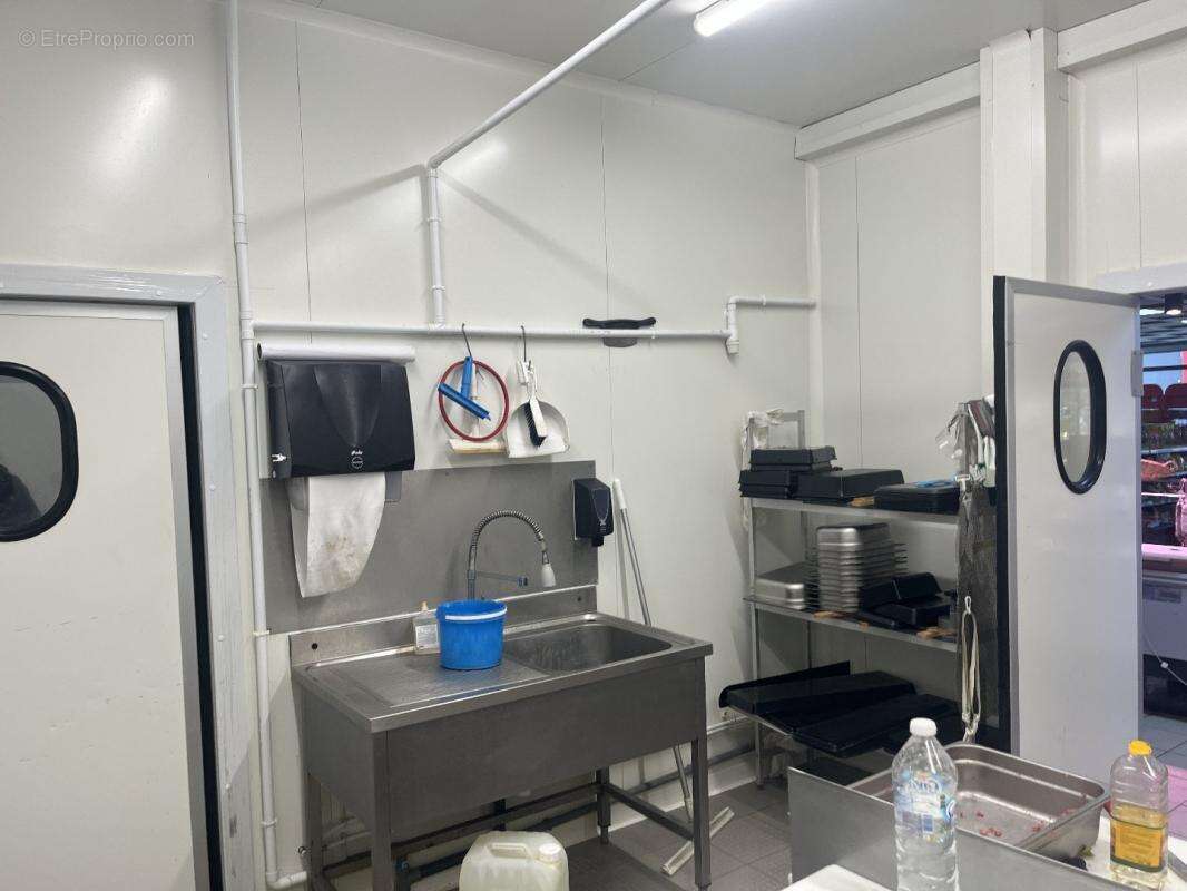 Commerce à TIGNIEU-JAMEYZIEU