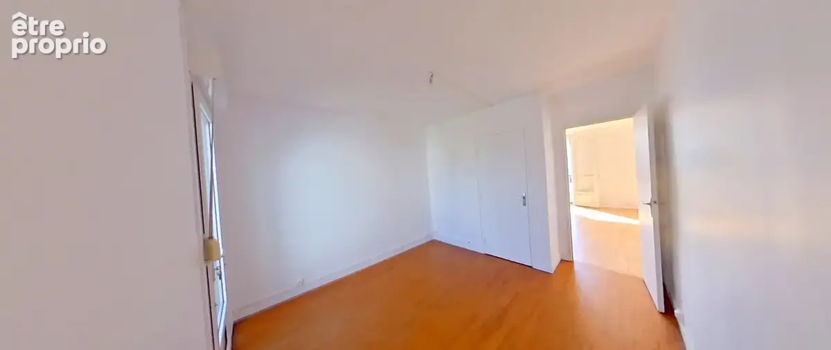 Appartement t4 a vendre brest saint-pierre - dalle beton - photo 5