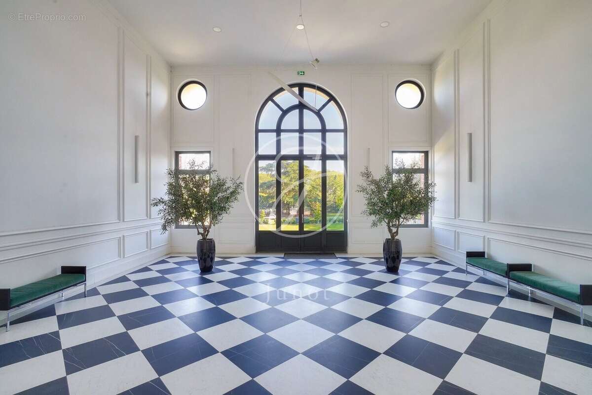 Appartement à MAISONS-LAFFITTE