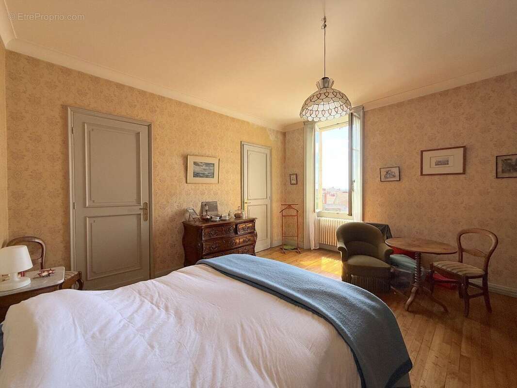 Maison à NONTRON