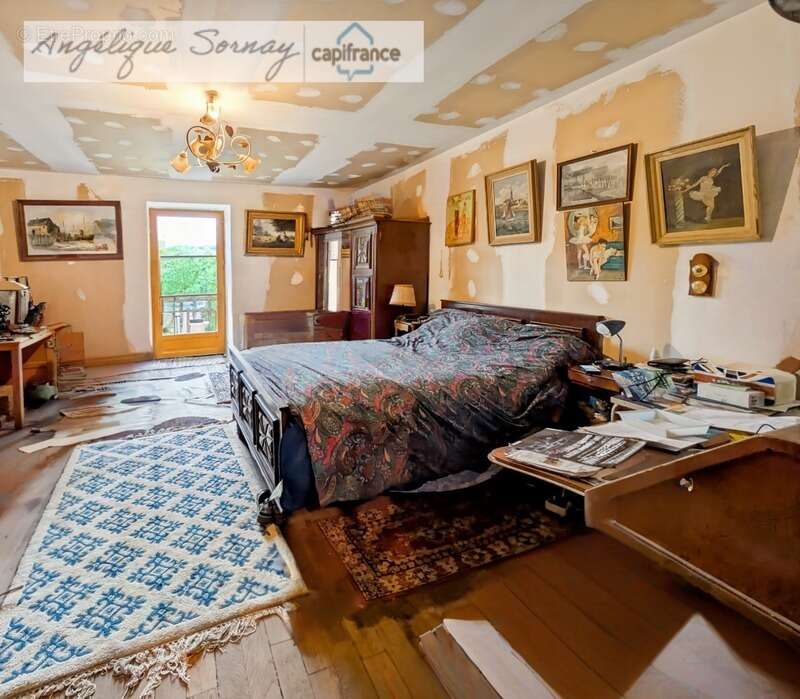 Maison à SAINT-JULIEN