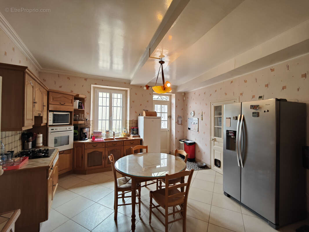 Maison à BUSSY-EN-OTHE