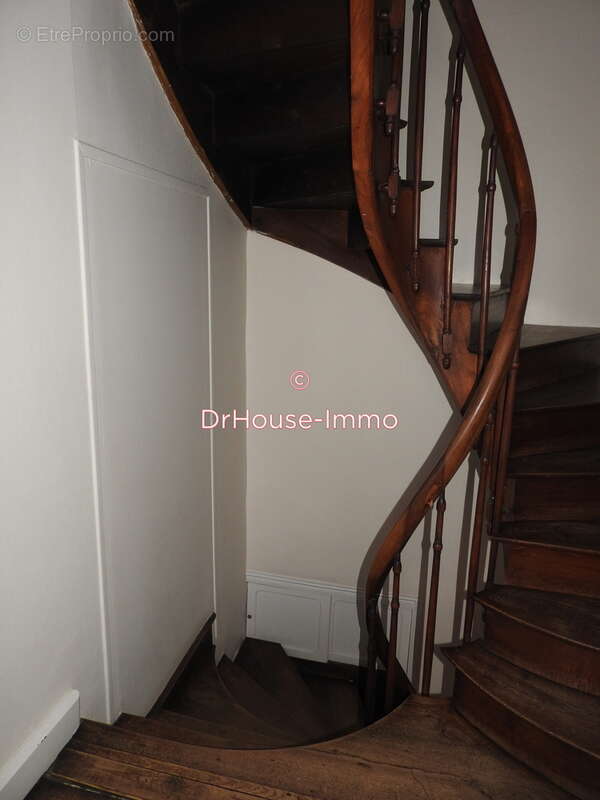 Maison à SAINT-MARTIN-L&#039;ARS