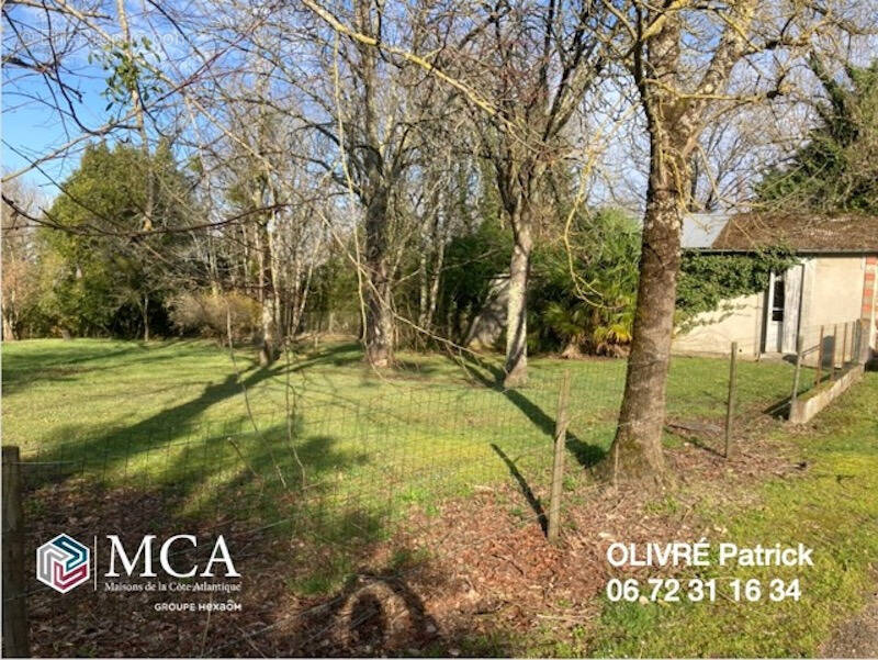 Terrain à FONTCOUVERTE