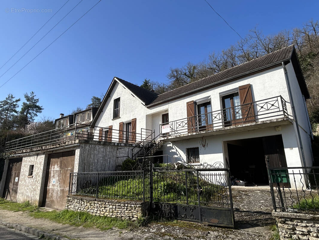Maison à SACLAS