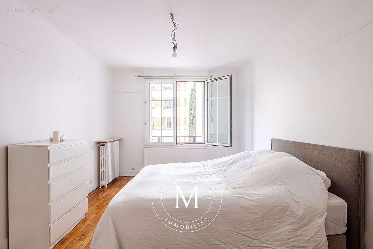 Appartement à MONTROUGE
