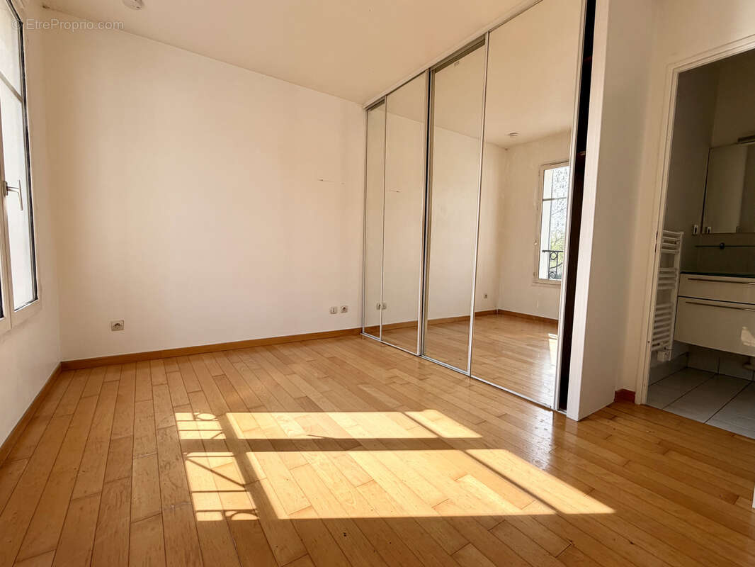 Appartement à THIAIS