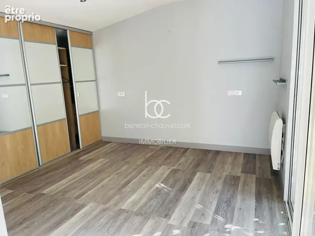 SURZUR centre maison de plain pied de 49 m² - photo 9
