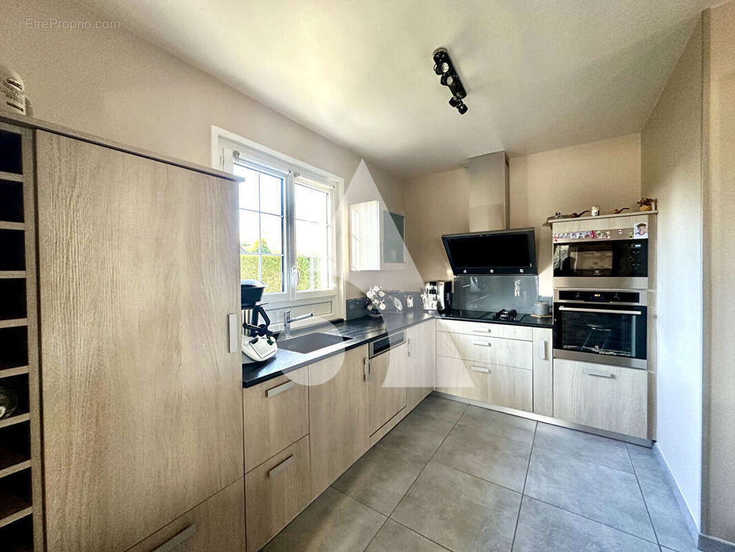 Maison à LE FIDELAIRE