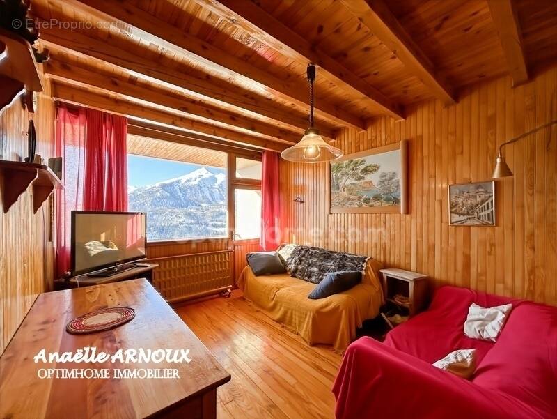 Appartement à ORCIERES