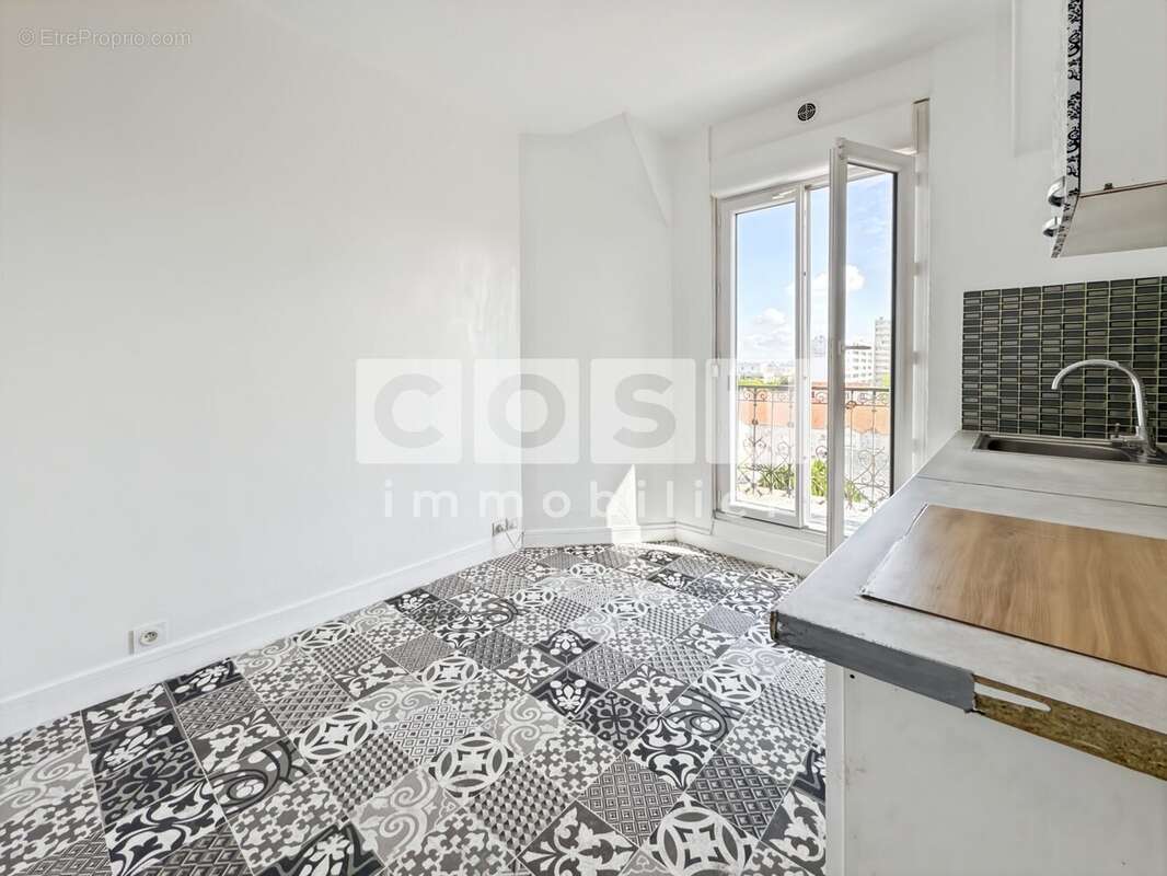 Appartement à GENNEVILLIERS