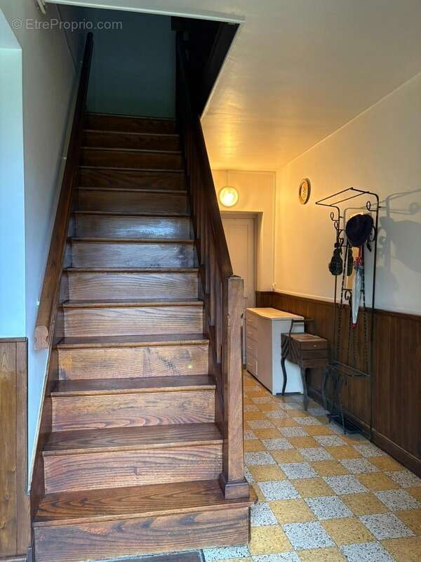 Maison à LA ROCHE-L&#039;ABEILLE