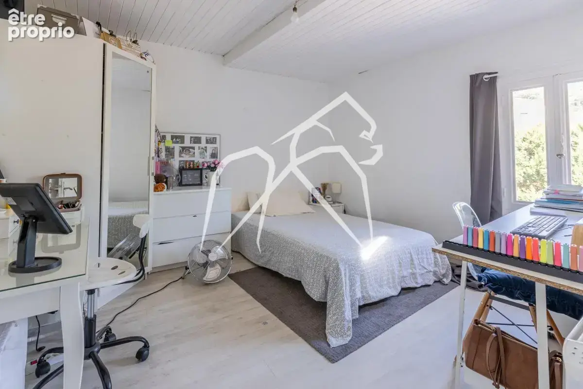 Murviel-lès-montpellier – maison familiale 201 m² – piscine – vue remarquable – sans vis-à-vis - photo 12