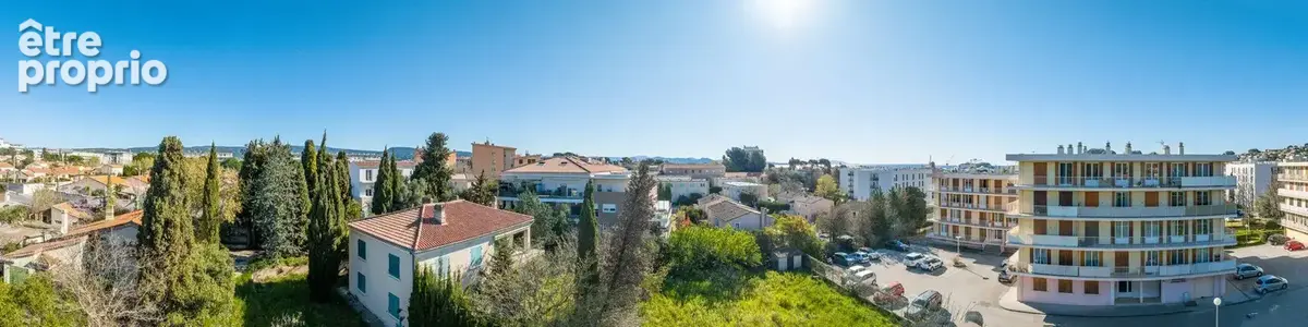 Appartement 4 pièces 97 m² à vendre à La Ciotat (13600) - photo 2