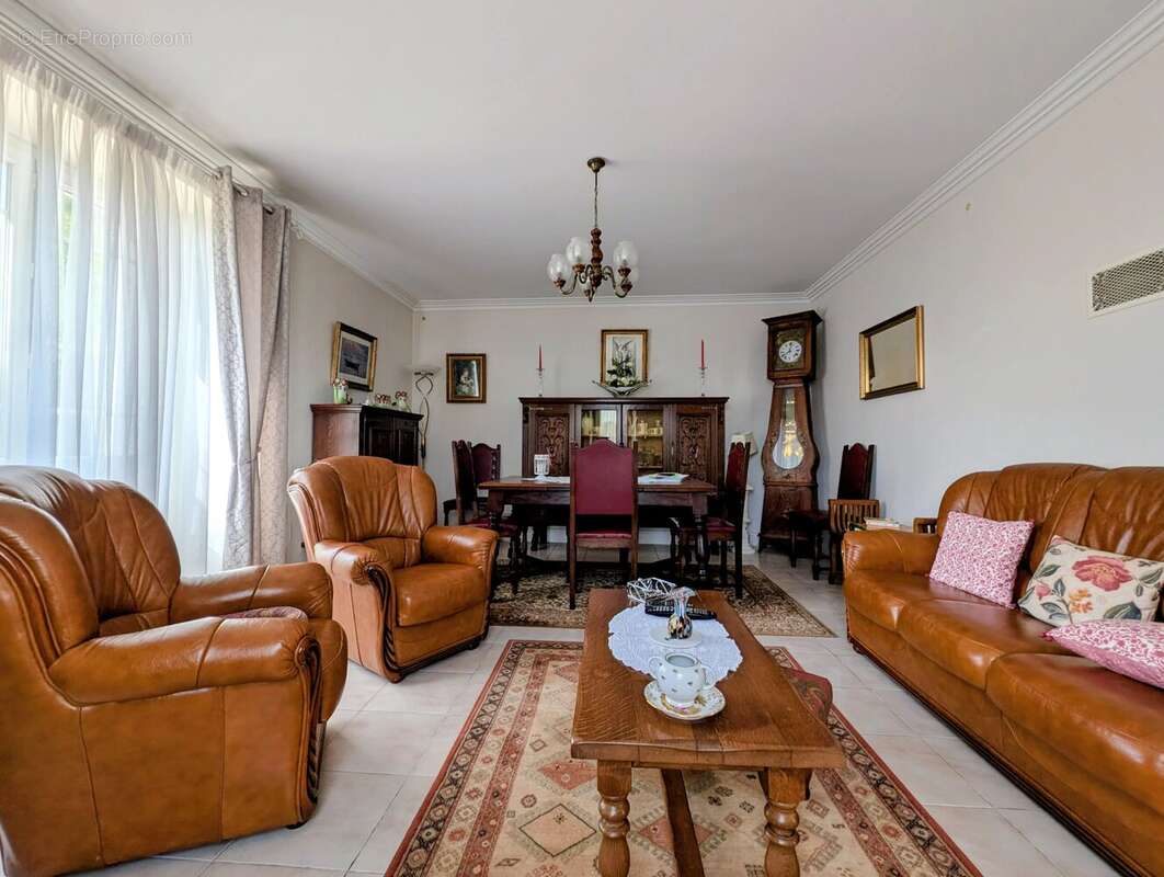 Maison à DAUSSE