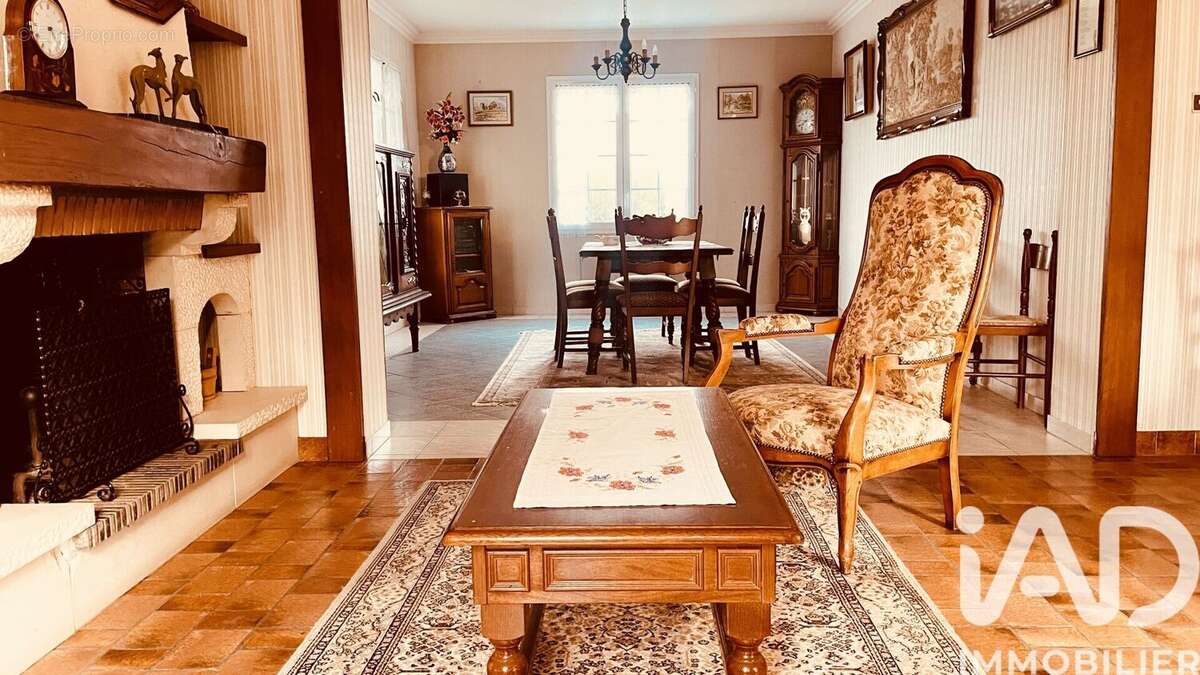Photo 3 - Maison à VILLERMAIN