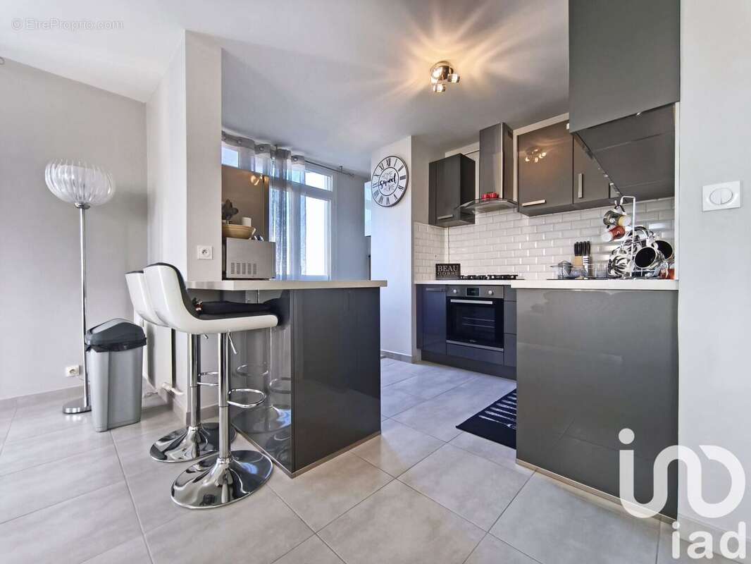 Photo 2 - Appartement à REIMS