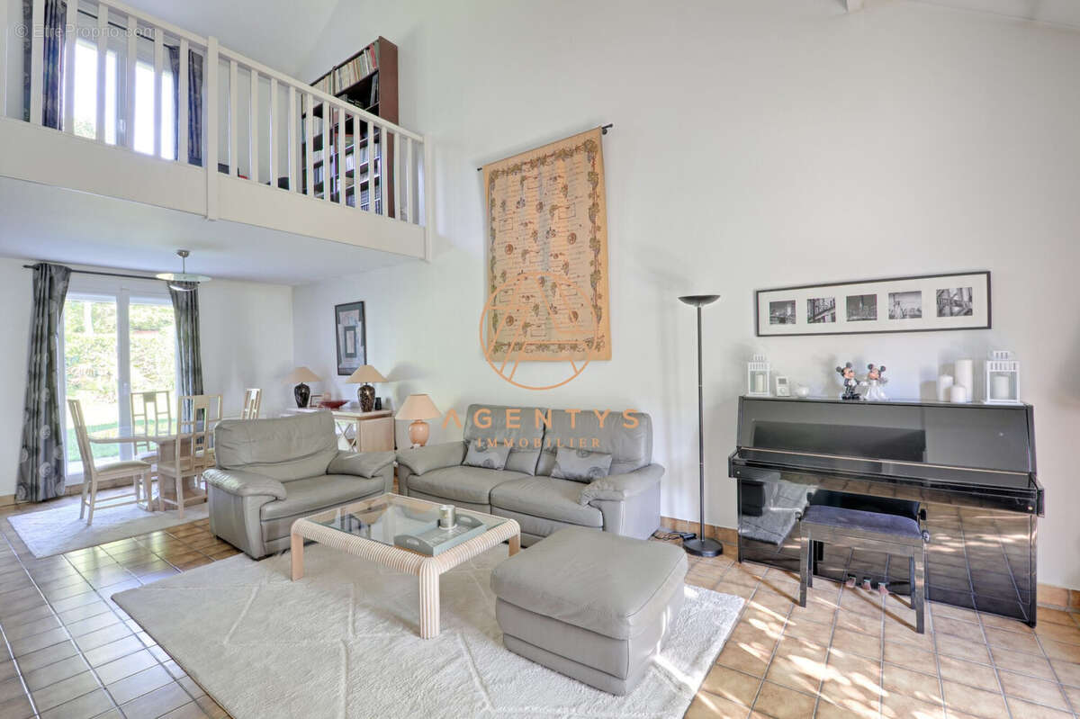 Maison à LE PLESSIS-TREVISE