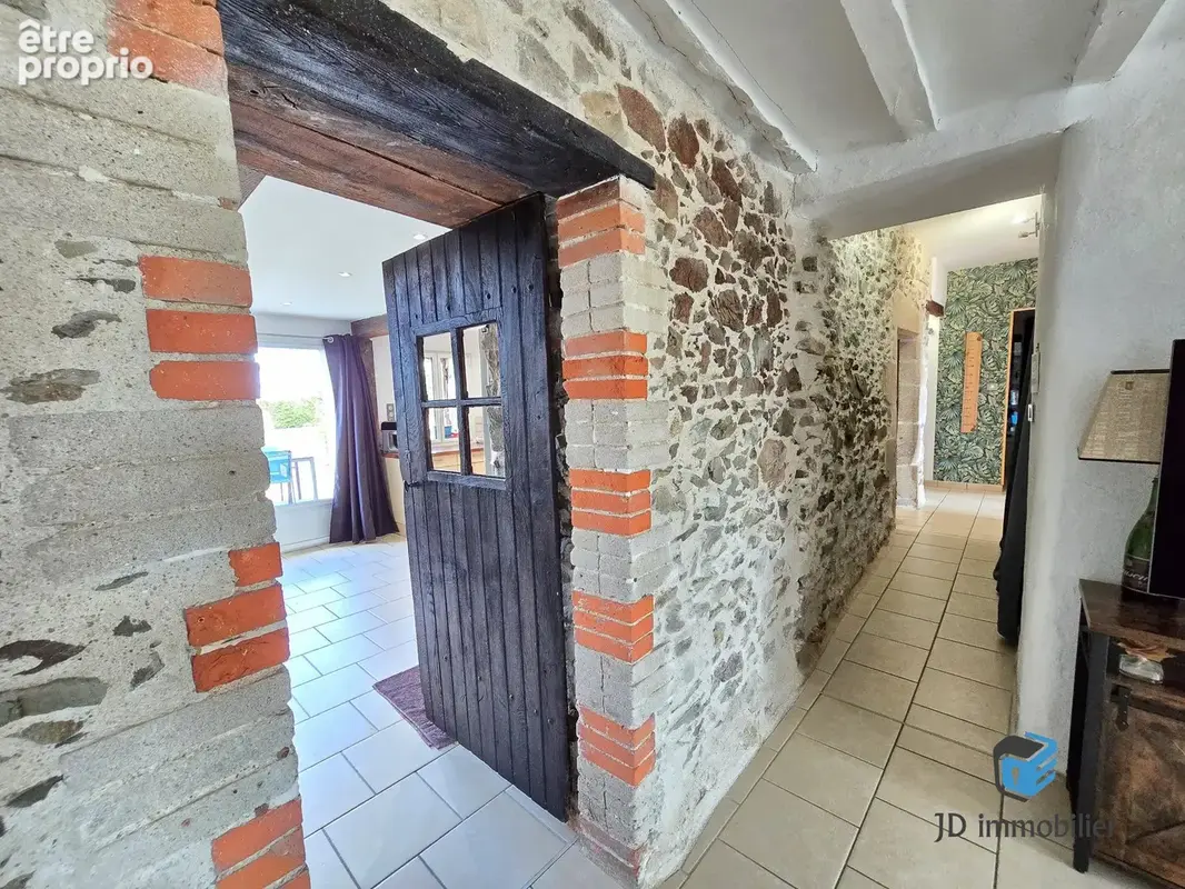 Maison 6 pièces 210 m² à vendre à Mormaison (85260) - photo 8