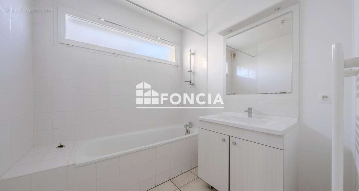 Appartement à BEGLES