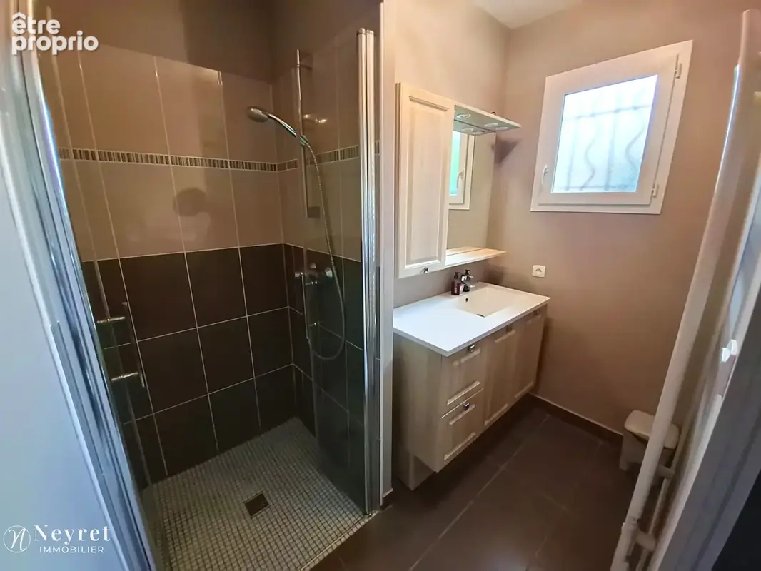 A ne pas rater ! Secteur Saint Ignace, Maison de plain pied de 105,85 m2, 3 chambres sur 600 m2 clos et arboré - photo 14
