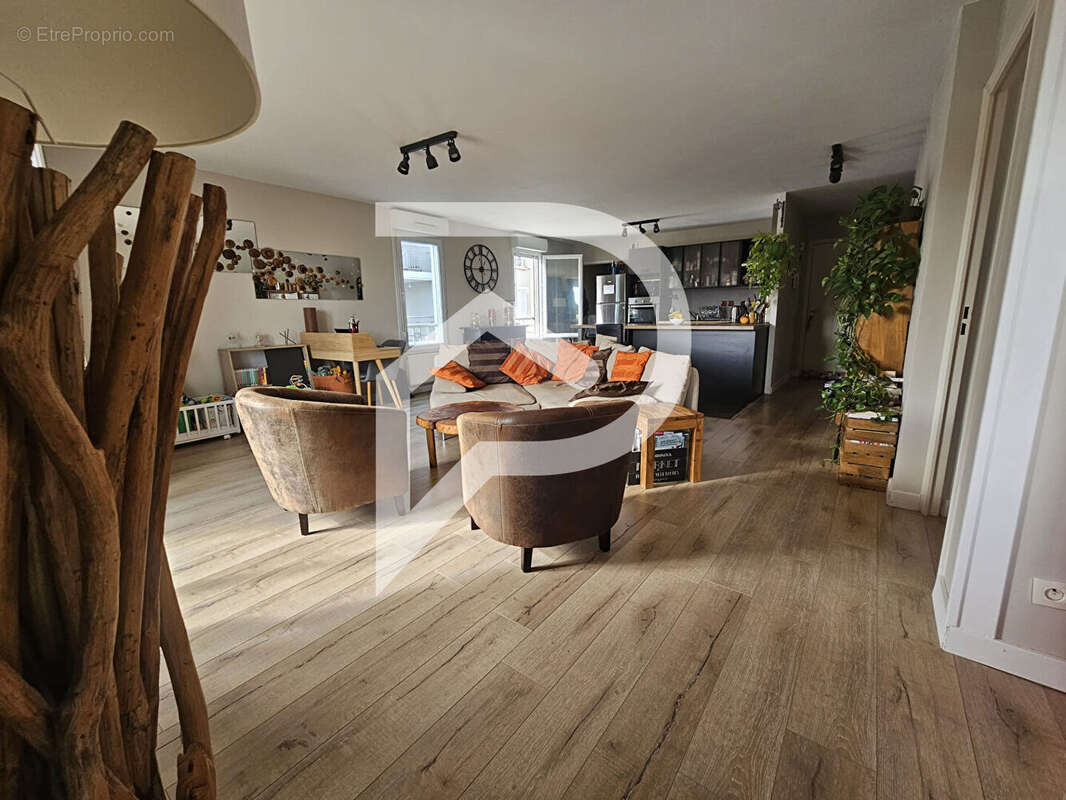 Appartement à MONTLUEL