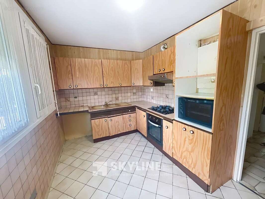 Appartement à MARSEILLE-11E