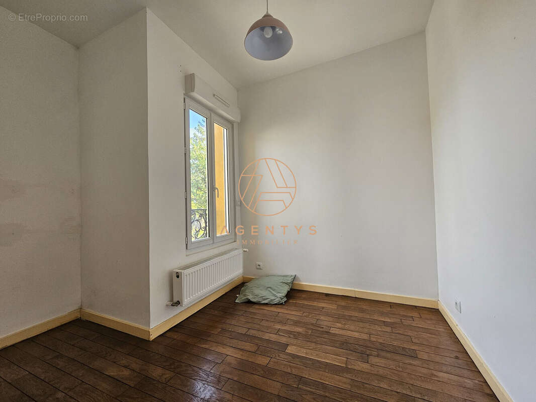 Maison à CHAMPIGNY-SUR-MARNE