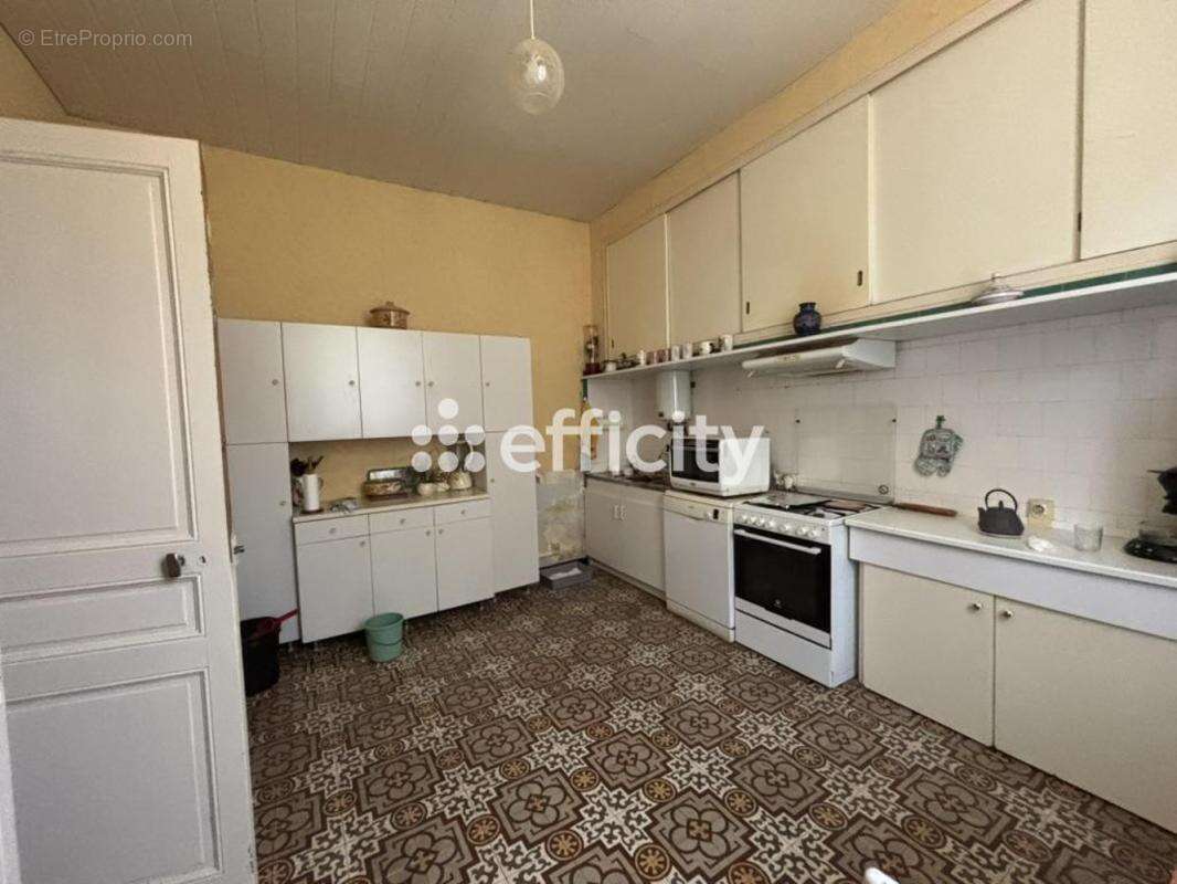 Appartement 175 m² à Beziers  - photo 6