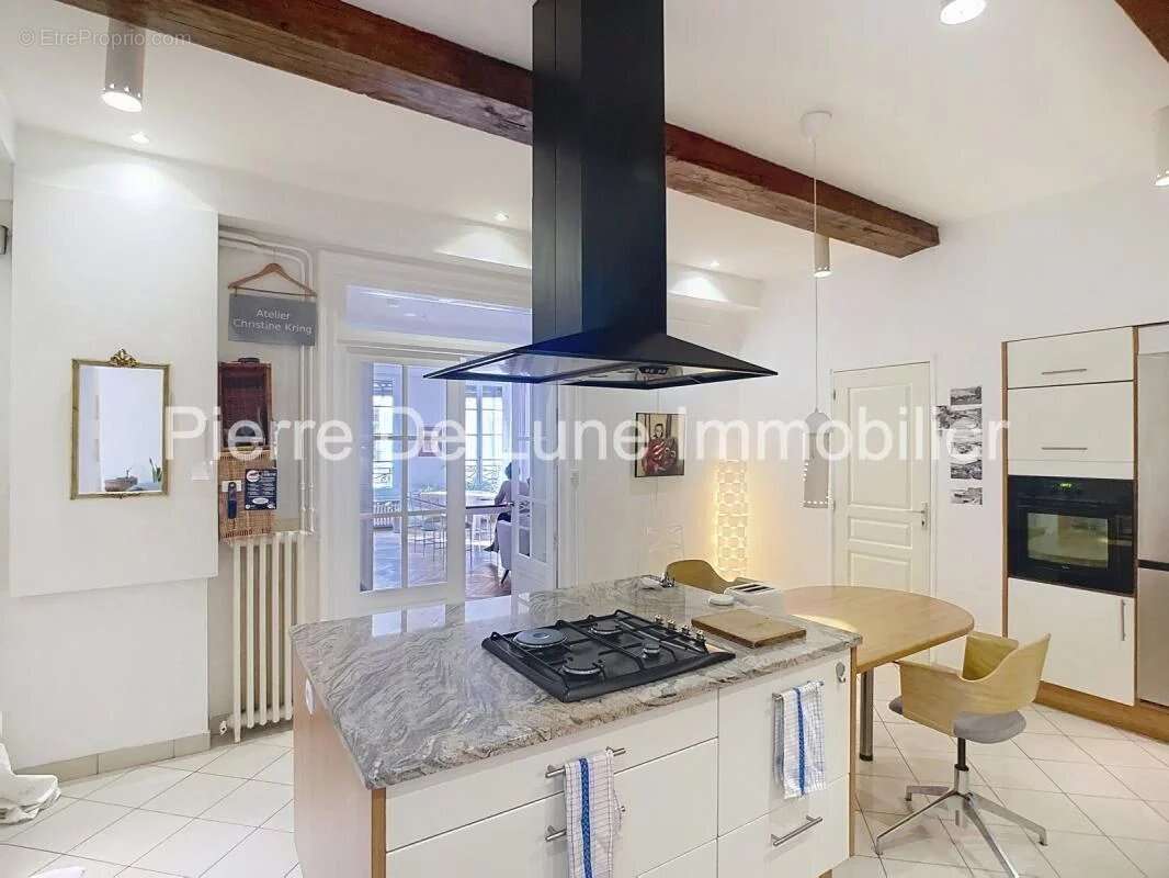 Appartement à LYON-1E