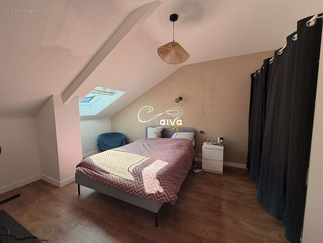 Maison 105 m² à Lourmais  - photo 7