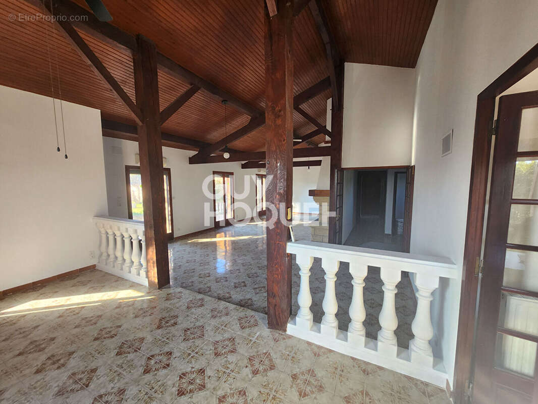 Maison à MAS-GRENIER