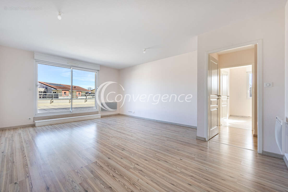 Appartement à COUZEIX