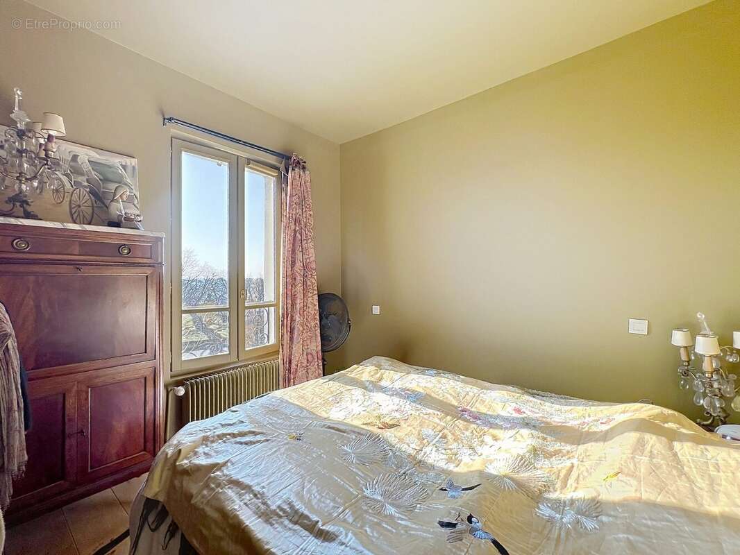 Appartement à GARCHES